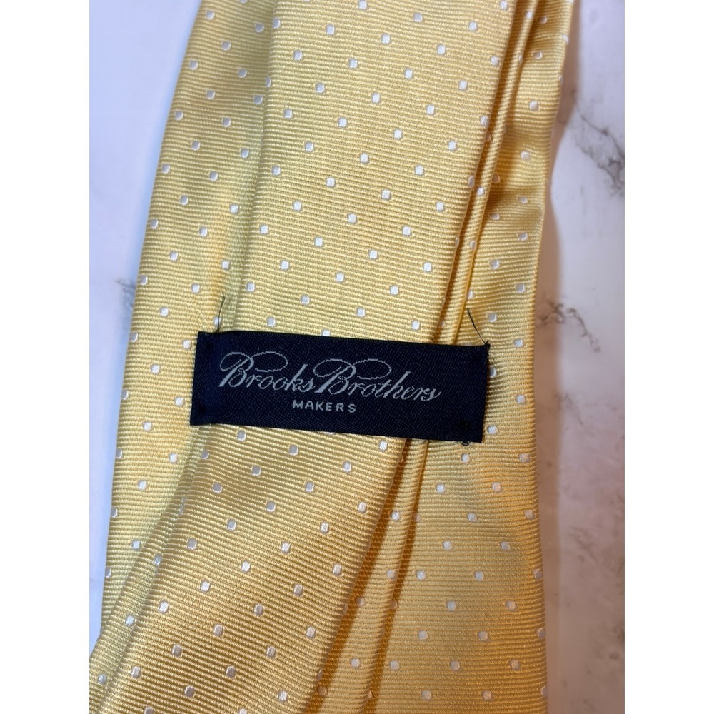 Brooks Brothers Makers Yellow White Dot Silk Tie Woven Italy Made USA Preppy NWT - Picture 3 of 8